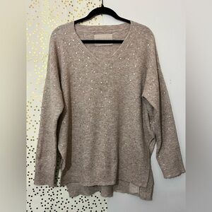 Zhrill Metallic Gold Dot Beige V-Neck Hi-Lo Sweater size S/M
